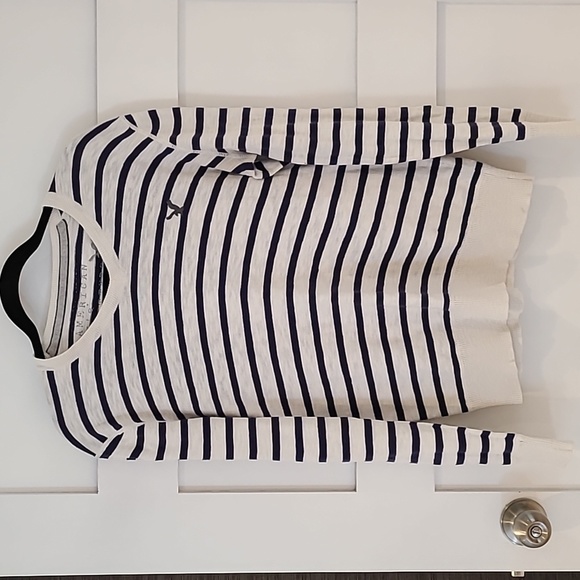 American Eagle pullover - Picture 1 of 7